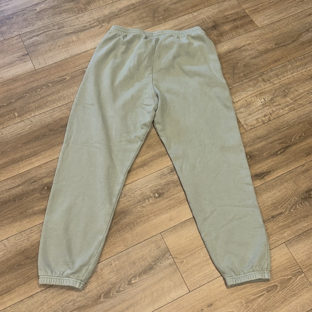 PINK Victoria’s Secret Fleece Slim Sweatpants - Picture 6 of 8